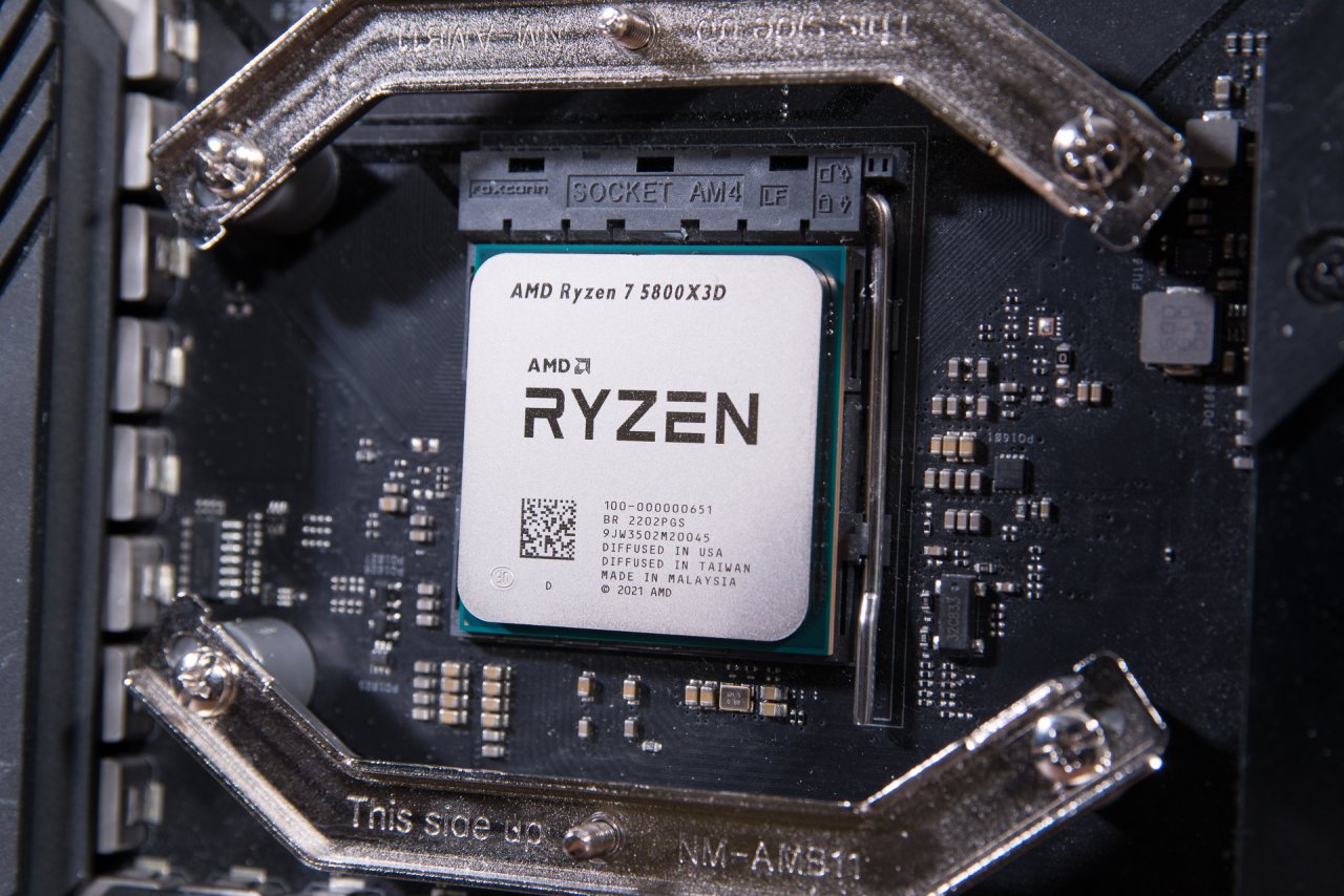 Ryzen 7 5800X3D bloccato con overclock a oltre 5GHz
