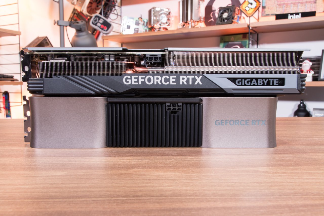 La serie Geforce RTX 4000 sta guadagnando terreno su Steam